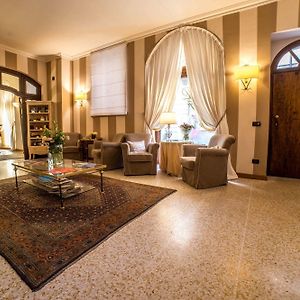 Palazzo Finati